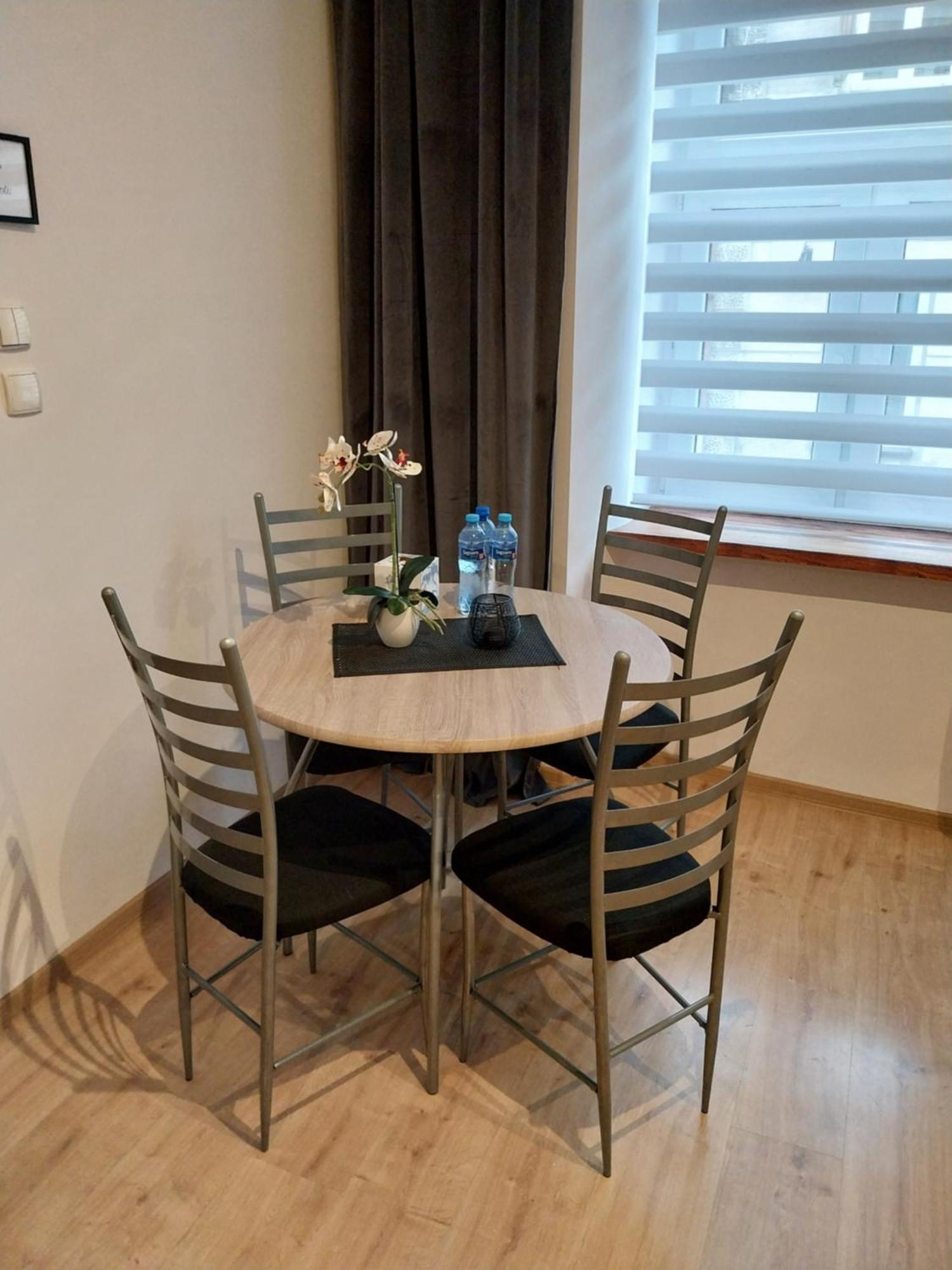 Apartament Srodmiescie Przemysl Ngoại thất bức ảnh